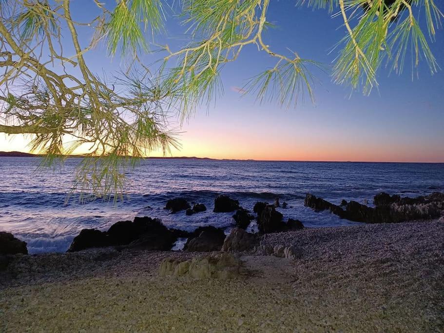 Dalmatia Rustica Comfortable One Bedroom+Fireplace 扎达尔 外观 照片