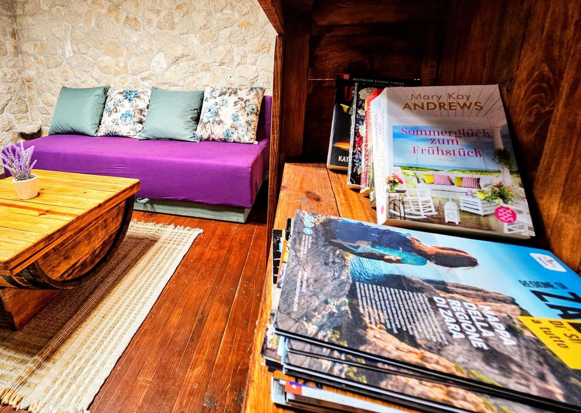Dalmatia Rustica Comfortable One Bedroom+Fireplace 扎达尔 客房 照片